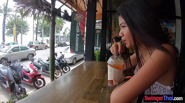 Amateur Asian teen beauty fucked after a coffee Tinder date